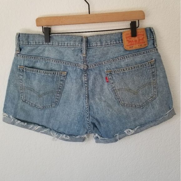 Levi's Pants - Levi's 569 Light Cut Off Denim Shorts Plus 36 18